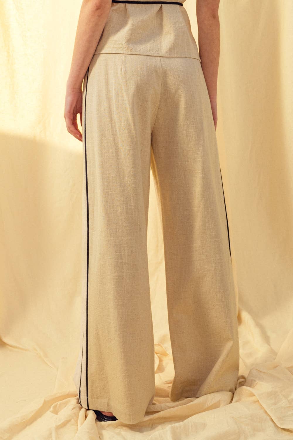 The Riviera Contrast Linen Trouser